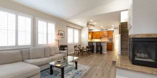 Luxury 2 Bedroom 2 Bath Townhouse w/ gourmet Kitchen in Mission Hills Gallery 1