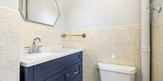 Nice 5 bed in Medford Gallery 11