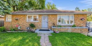 2841 West Rawson Avenue Gallery 1