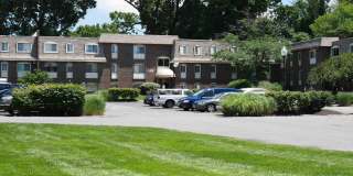One Bedroom Condo located in Gardens At Owings Mills! - RENT SPECIAL Gallery 1