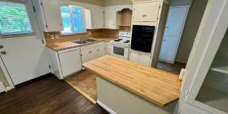 3 Bedroom ~ Clintonville Gallery 8