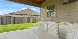 18642 Lake Harbor Ln Gallery 28