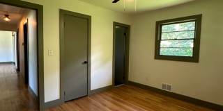 Updated 3 Bedroom House on the Eastside Gallery 34