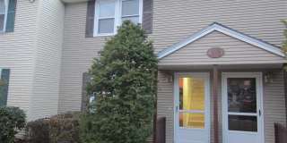 1025 S Mammoth Road Gallery 1