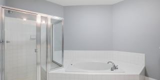 7871 ROLLING WOODS Court Gallery 25