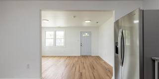 1806 Sussex Street Gallery 18