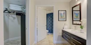 500 Uno Lago Drive Gallery 27