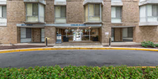 Channel Square Apartments Gallery 11