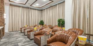 Everleigh Deerfield Age 55+ Apartment Homes Gallery 8