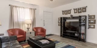 2498 Ocean Park Boulevard Gallery 1