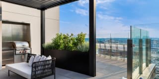 The Metlo Gallery 33