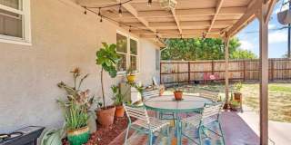 Charming Cottage in College East - Available Beginning of July 2026 Gallery 13