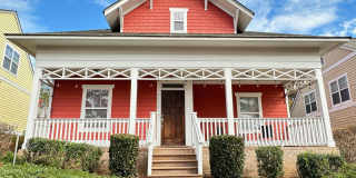 4BR Home in The Retreat South Gallery 1