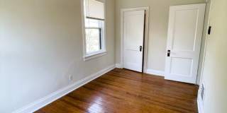 AVAILABLE NOW - Beautiful corner house in Webster Groves across the street from Avery Elementary! Gallery 15