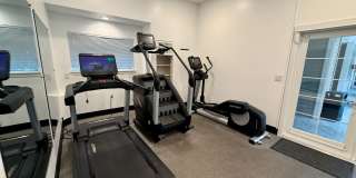 Gallery Condominiums - Downtown Kirkland Gallery 11