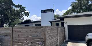 113 Coronado St Gallery 24