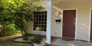 907 Clarendon St~Haymount Gallery 1