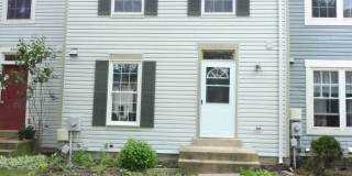Spacious Townhome in Gaithersburg Gallery 1