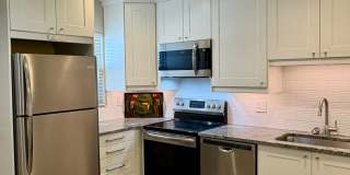 WATERFRONT 2/2 Condo in Stuart Gallery 4