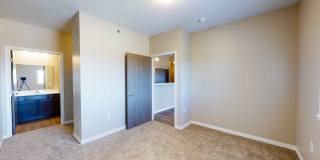 Grand Prairie Apartments & Townhomes Gallery 16