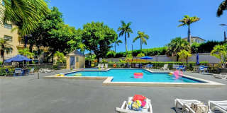 8353 Lake Dr Gallery 23