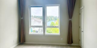 Modern 2-bed, 2-bath Townhome in Shoreline. Gallery 17