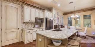 2305 Barton Creek Boulevard Gallery 13