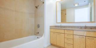 The Grand Gallery 77