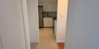 20200 NE 27th Ct Gallery 8