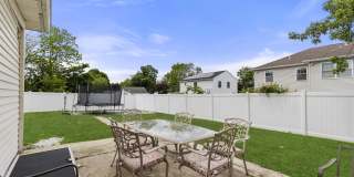 297 Highland Avenue Gallery 31