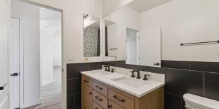 2732 E Hillery Drive Gallery 15