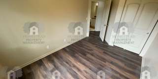 Perfect commuter location! Gallery 19