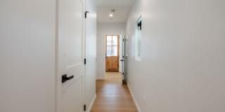 6765 Lexington Ave Gallery 21