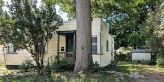 1-2 bedroom Lakeside home Gallery 1