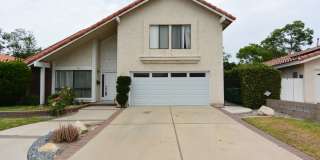 Spacious two story 4 Bed, 3 Bath + Bonus room home in College Park, Irvine. Gallery 1