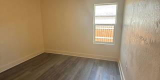2 bedroom 1 bath House Gallery 13