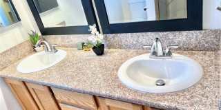 428 Beaumont Street Gallery 25