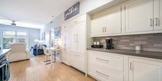 250 NE 3rd Avenue Gallery 4