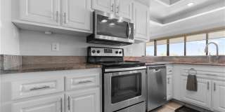 5665 Trailwinds Drive Gallery 8