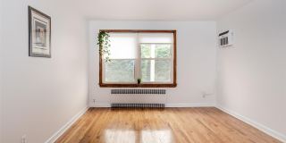 121 Manhasset Avenue Gallery 20