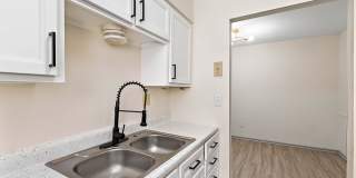 Oval Spring Apartments Gallery 48