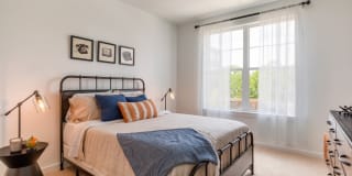 Ashbridge Gallery 11