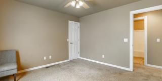 Great duplex in a great location Gallery 10