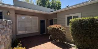 Spacious & Charming 3 Bedroom and a Den Home with Beautiful Updates Gallery 5