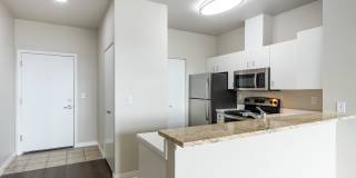 Pacific Pointe Apartments Gallery 25