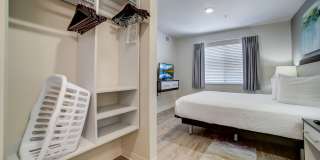 Simplicity at the Rim Gallery 7