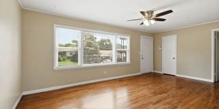 Charming 3 Bedroom 1 Bath near Route 66! Gallery 7