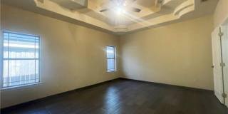 2438 E 5th Street Gallery 7