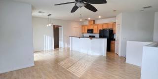 Southwest / Gated / Community pool and spa Gallery 8