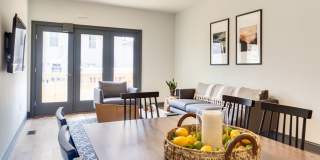 410-412 Richardson PL NW Gallery 25